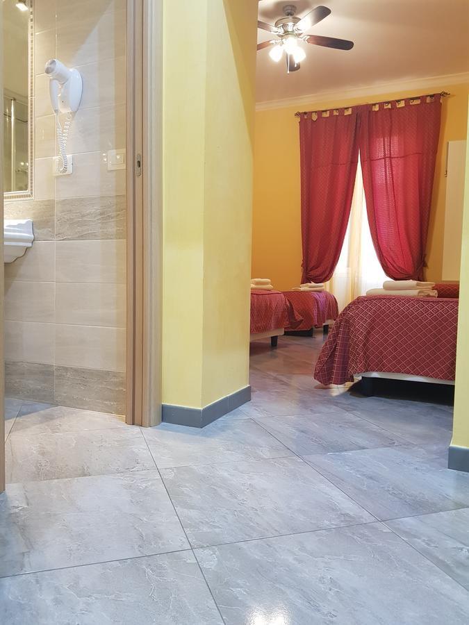 Domus Rudy Hotel Rome Exterior photo